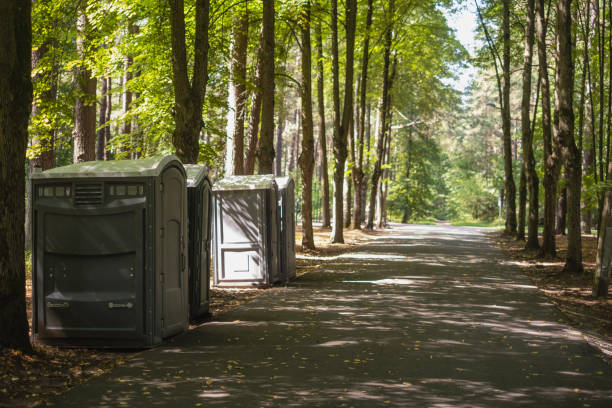 Portable Toilet Options We Offer in Hazlehurst, GA